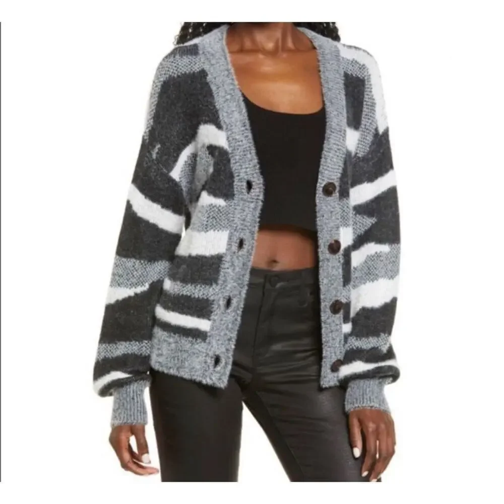 Leith Black Gray Zebra Knitted Jacquard V Neck Button Up Cardigan Sweater XS New